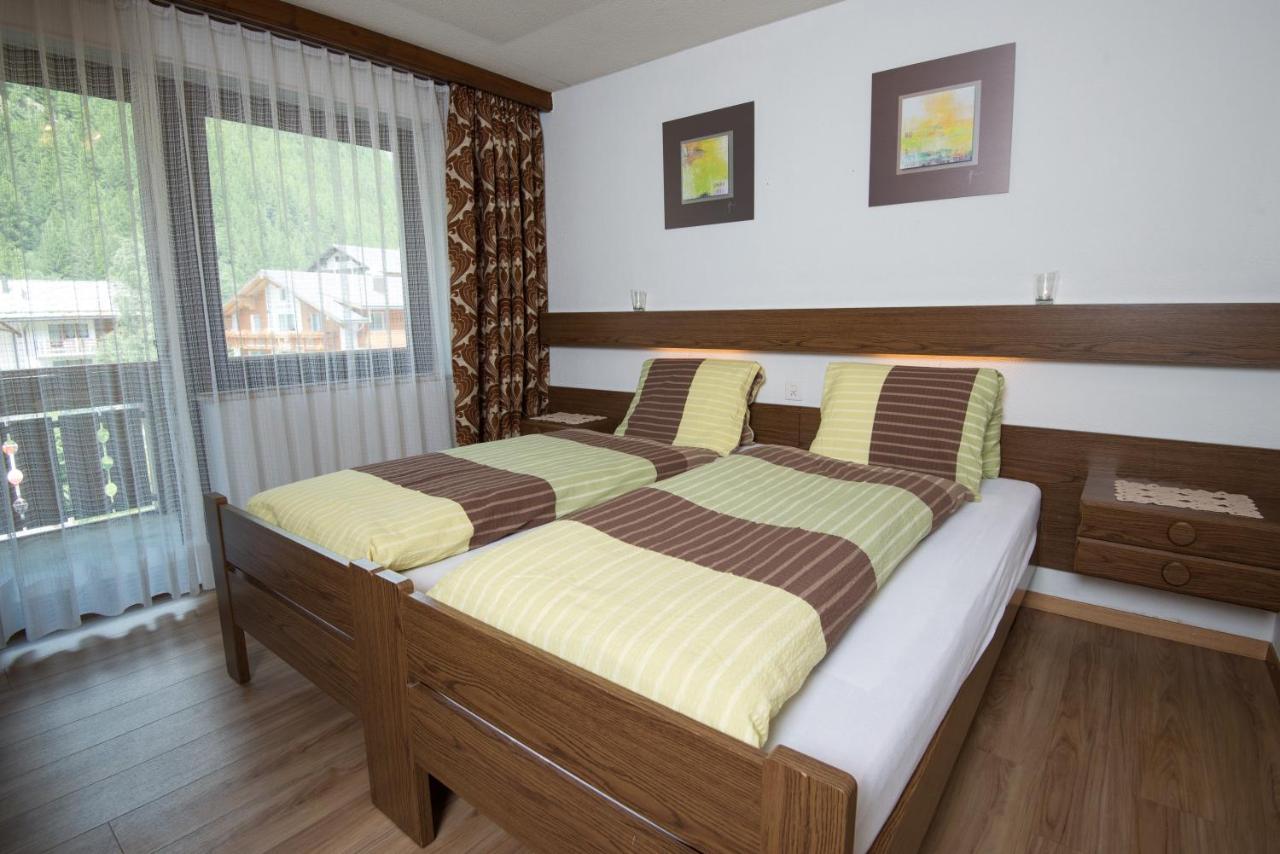 Ferienhaus Adonis Saas-Grund Quarto foto