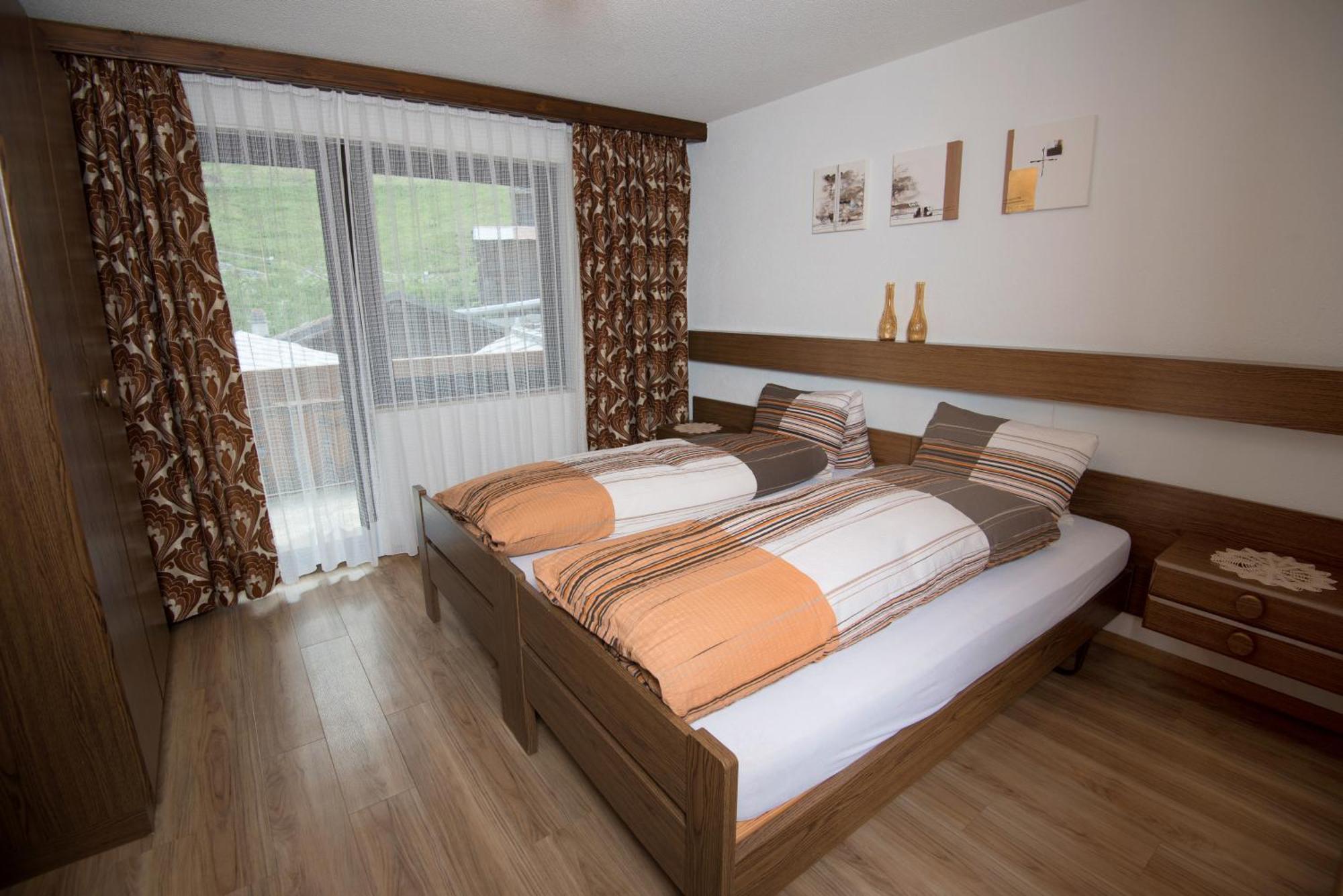 Ferienhaus Adonis Apartamento Saas-Grund Quarto foto